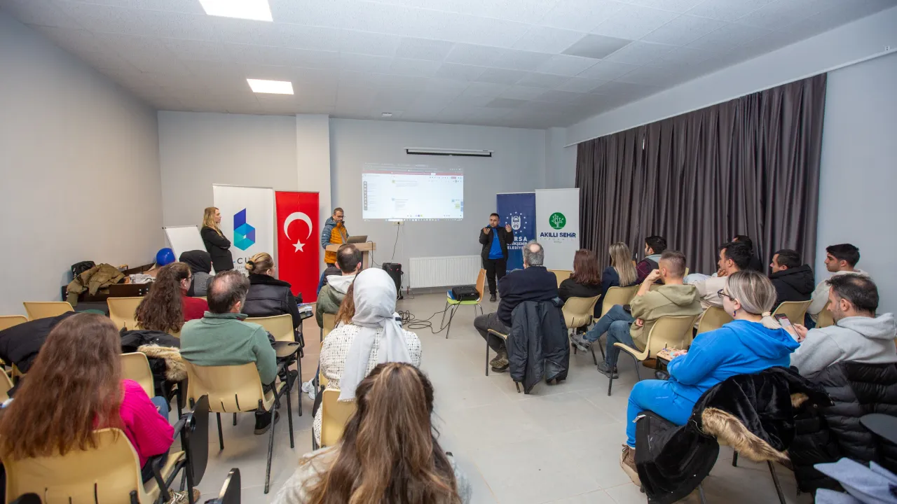 Büyükşehir Personeline Inovasyon Yönetimi Eğitimi (1)