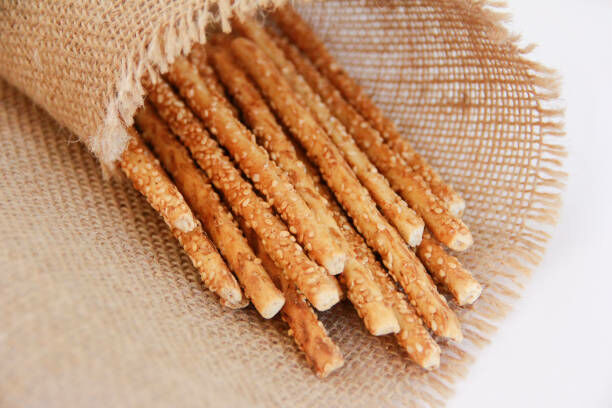 Çocuklar İçin Evde Çubuk Kraker Yapımı! Evde Çocuklar İçin Çubuk Kraker Nasıl Yapılır Sağlıklı Çubuk Kraker Nasıl Yapılır (4)