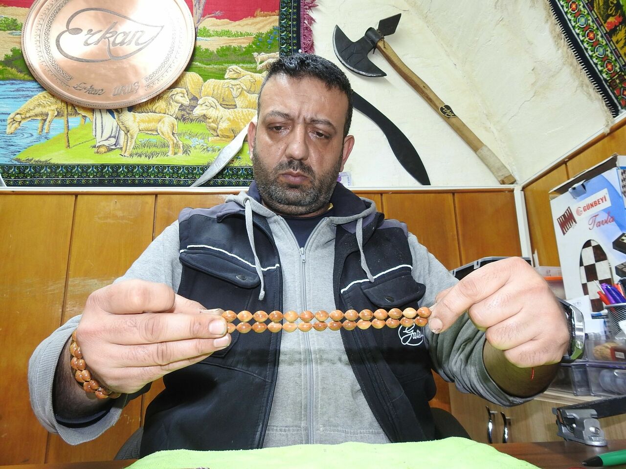 Gencgazete Tespih İşine Hobiyle Başladı, Tespih Sanatkarı Oldu (3)