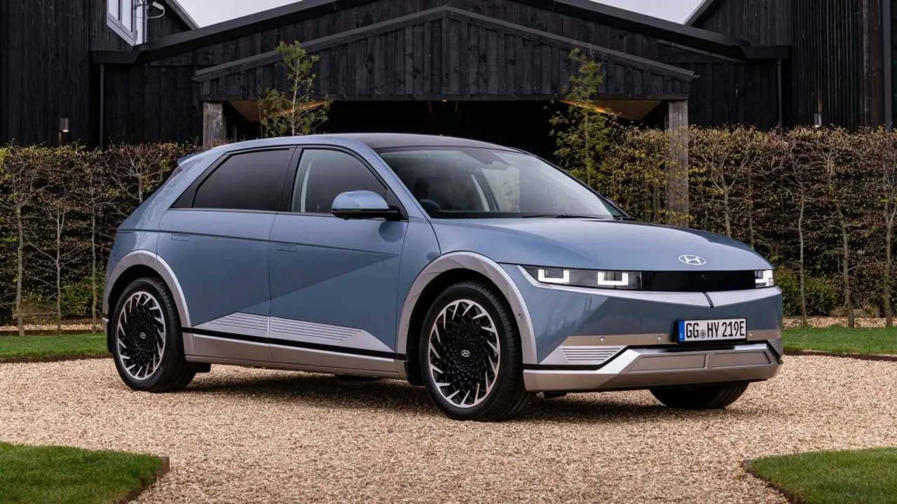 Hyundai Iqonıq Gencgazete
