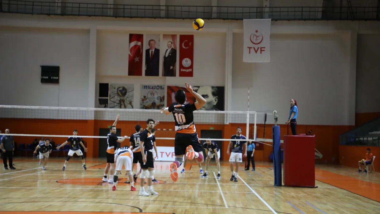 İnegöl Belediyespor Voleybol, Doğu Akademi Voleybol Maçı, İnegöl Voleybol Galibiyeti (1)