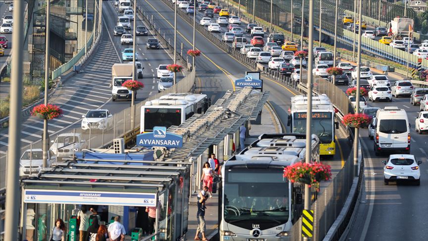 İstanbul’da Toplu Taşımaya Zam Geldi! H