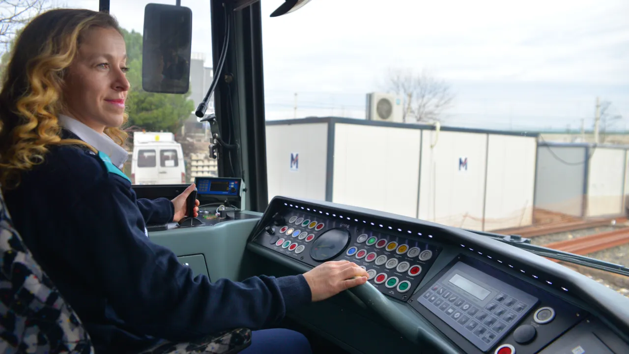 U L K U H E R G U N Y O L C U O L A R A K B I N D I G I M E T R O 534229 158205 Gencgazete