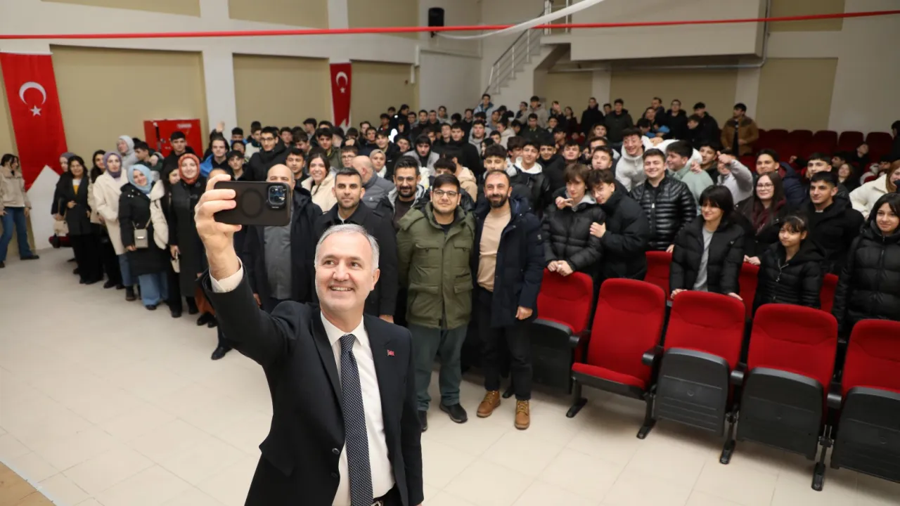 Başkan Taban Öğrencilere Seslendi “Bize İcat Çıkarın” (2)