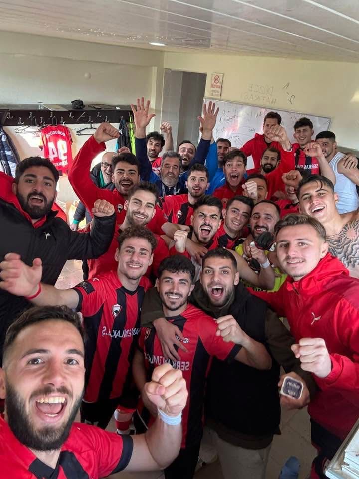 Bursa Derbisinde Ortalık Karıştı! 3 Kırmızı Kart Çıktı! Nmjh