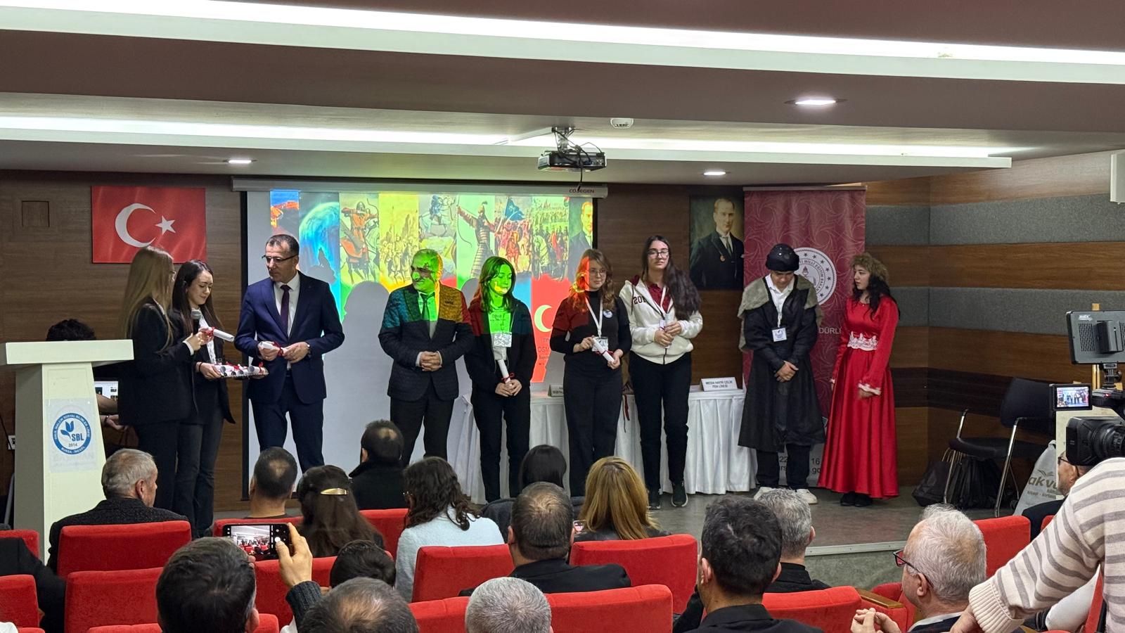 Bursa'nın Seçkin Okulları İnegöl'de Hisbil Inegol Halil Inalcik Sosyal Bilimler Lisesi (3)