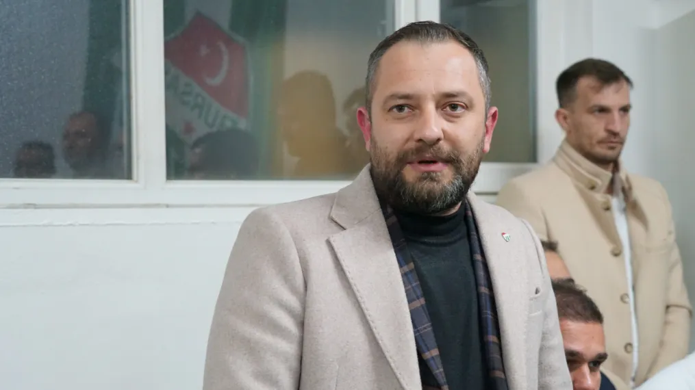 Bursaspor Başkanı Enes Çelik'ten Sert Uyarı Borçları Silmeyen İsimleri İfşa Edeceğim! (9)