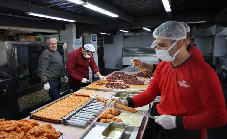 Et Ve Tavuk Aynı Bıçakla Kesilirse Zehirlenme Riski Artıyor! (2)