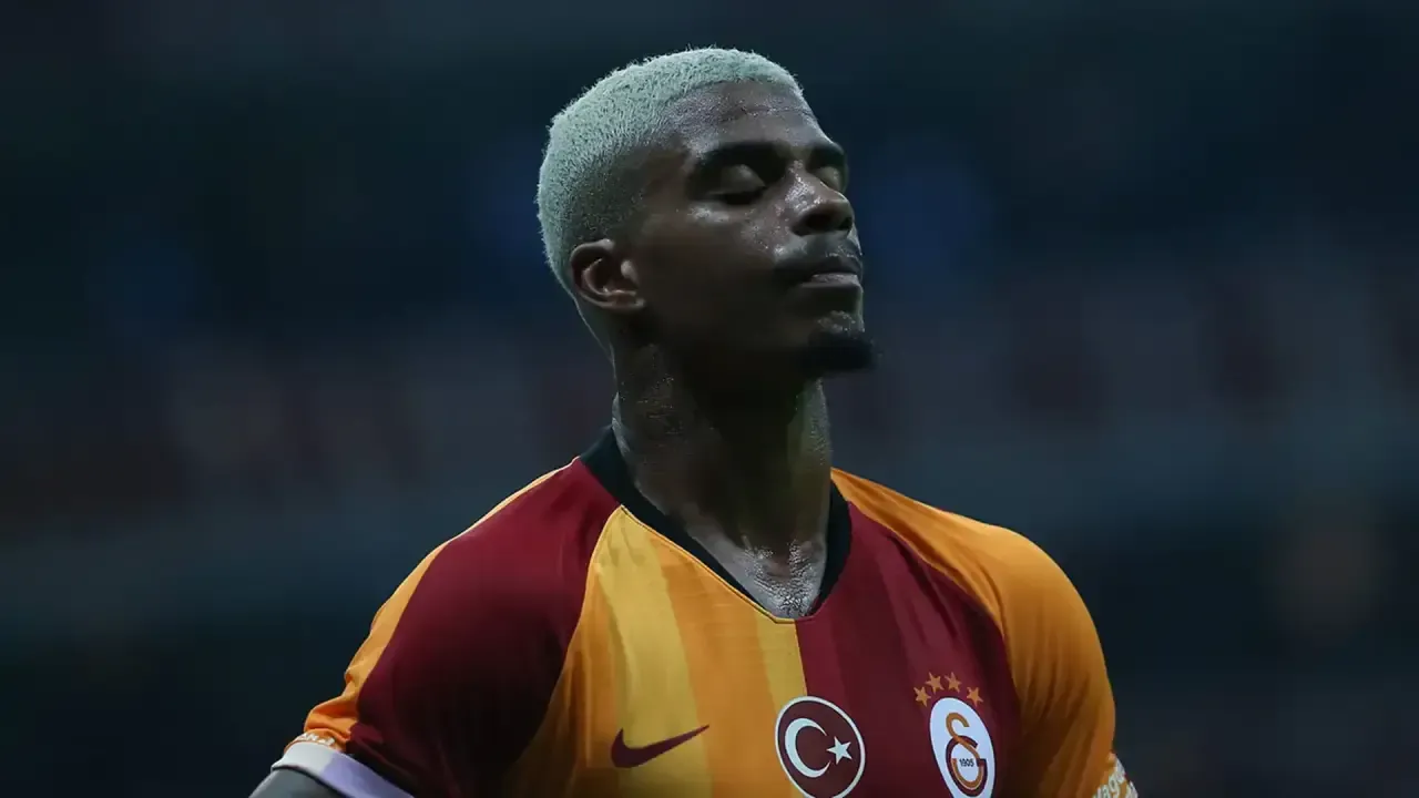 Galatasaray Eski Yıldızını Geri Getirdi! Mario Lemina İstanbul’da (3)