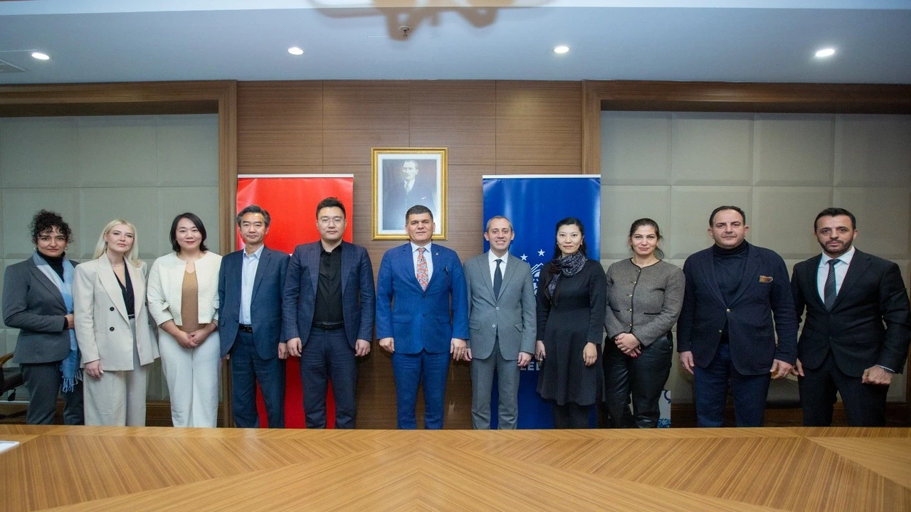 Genç Gazete Bursa Çinli Girişimciler 3