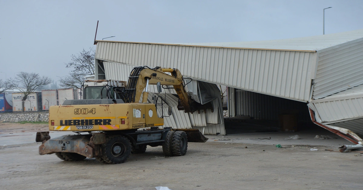 Genç Gazete Kaçak Depo 1