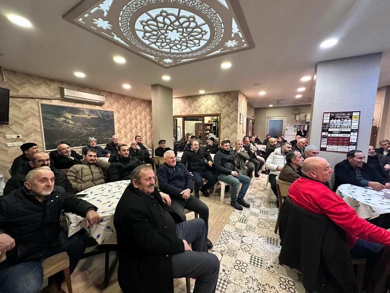 Gencgazete Alinur Aktaş Deprem Hatıralarını O Dernekte Paylaştı (5)