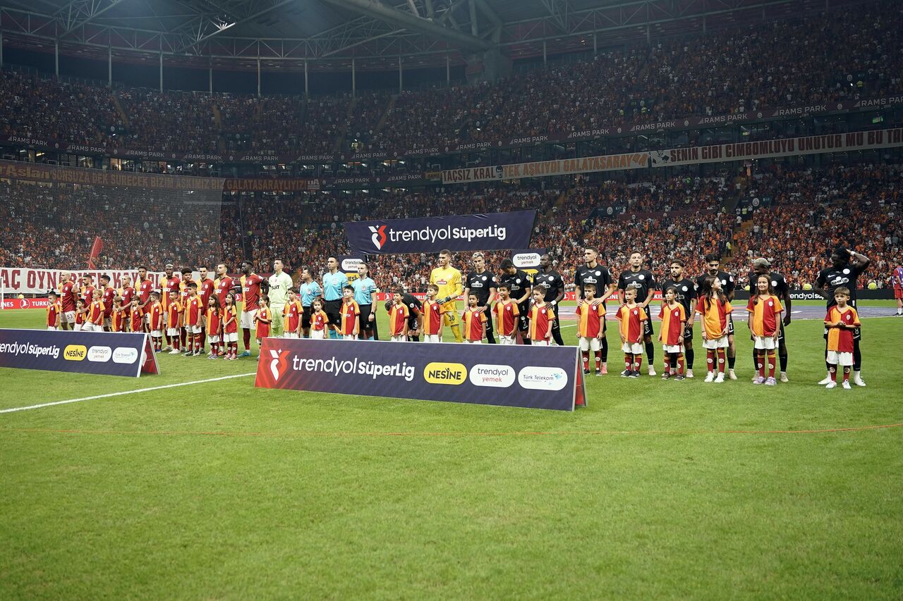 Gençgazete Galatasaray Ri̇ze (1)