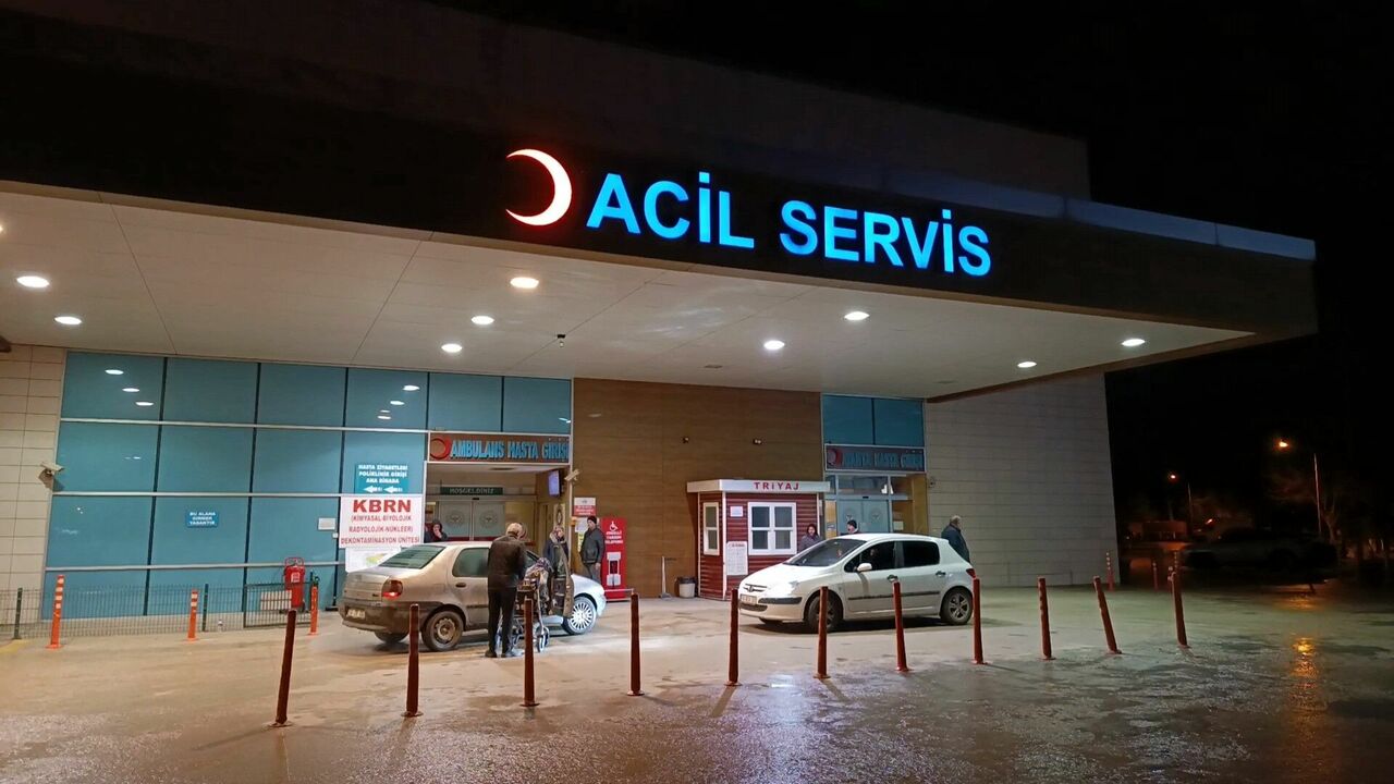 Gençgazete İnegöl'de Gece Yarısı Silahlı Saldırı (3)