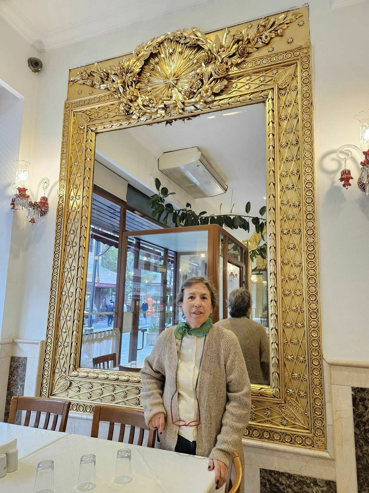 Gençgazete Selma Pesteli Çınarların Gölgesinde İnegöl (12)