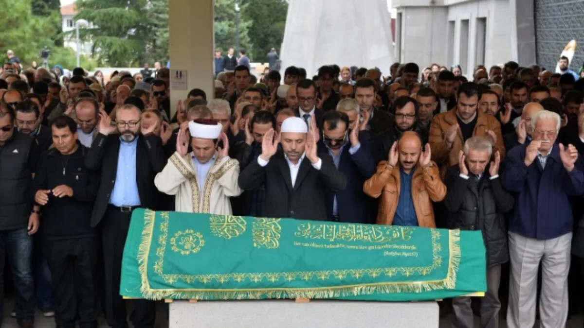Gençgazete Vefat Cenaze Ölüm Mezarlık Kabir 14 Şubat 2025 (3)