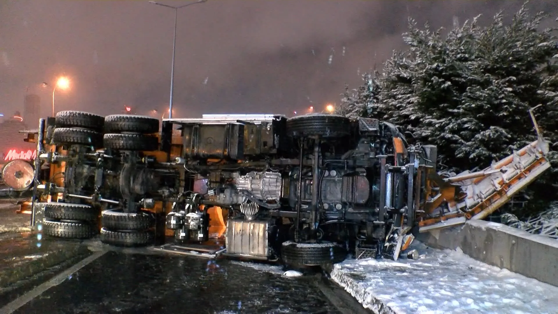 I S T A N B U L B E Y L I K D U Z U N D E D E V R I L E N K A R K 577839 171127 Gencgazete