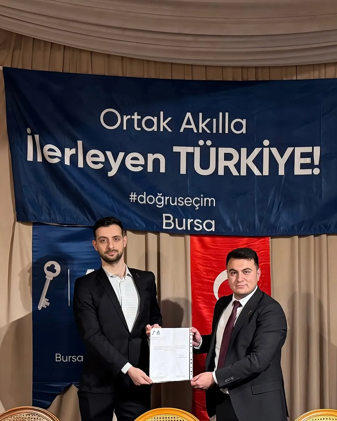 İnegöl Anahtar Parti Gençlik Kolları Başkanı Seçildi! Mustafa Umut Şen Kimdir (1)