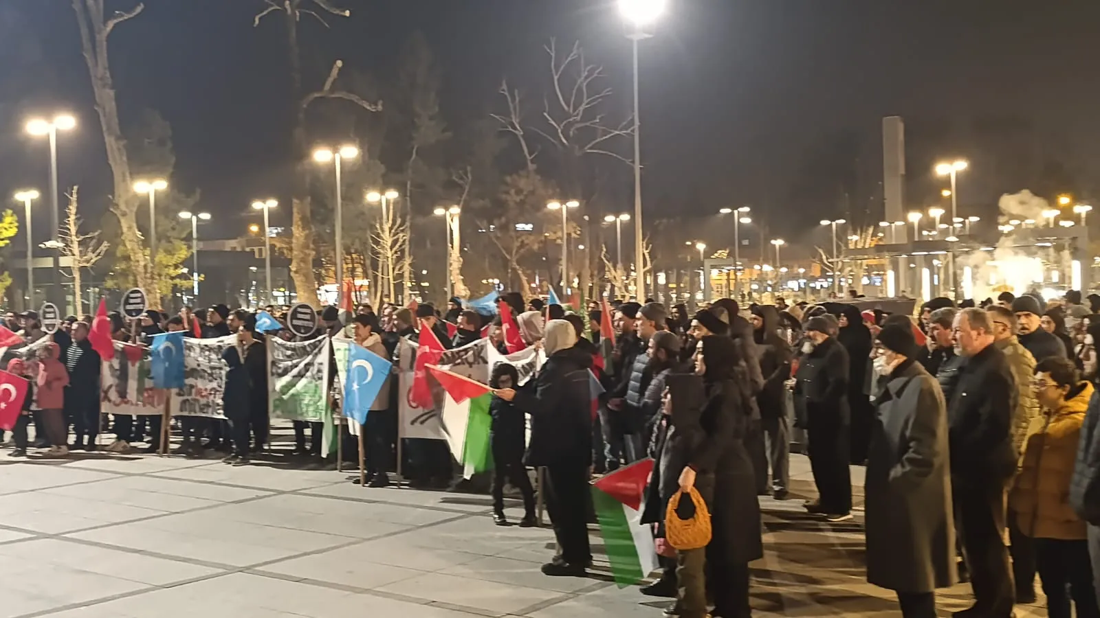 İnegöl Halkı Gazze İçin Tek Yürek! (1)