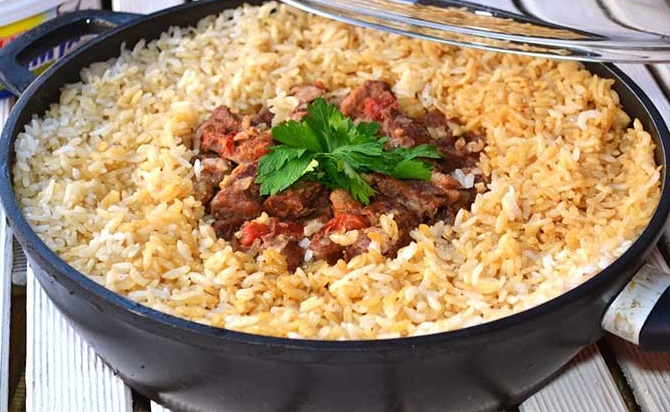 Inegol Pirincli Tas Kebabi Gencgazete
