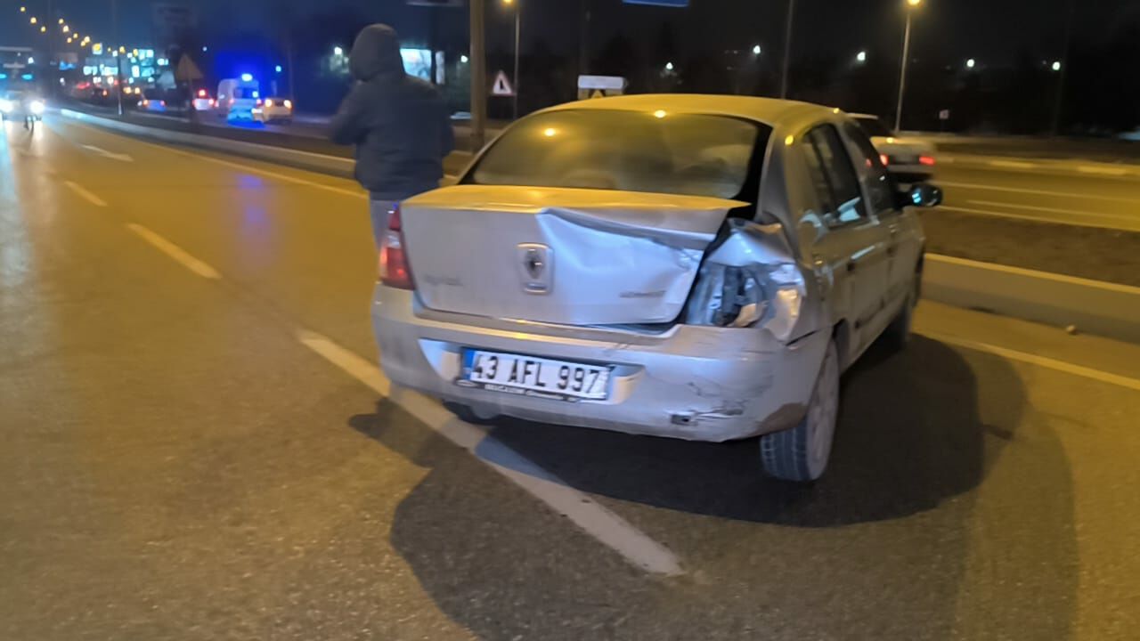 İnegöl'de Araç Hurdaya Döndü, Sürücünün Durumu Ağır! G