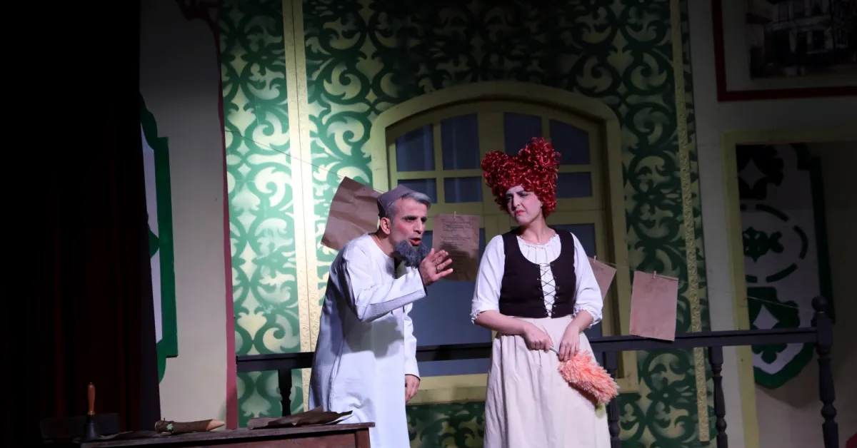 İnegöl’de “Hastalık Hastası” Tiyatrosu Sanatseverlerle Buluştu (3)