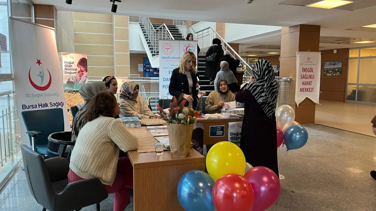 İnegöl’de Normal Doğumun Teşviki İçin Bilgilendirme Etkinliği Düzenleniyor (4)