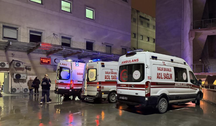 Polis Memuru, Eski Kayınpederi Ile Bacanağını Silahla Vurdu 1 Ölü, 1 Yaralı (1)