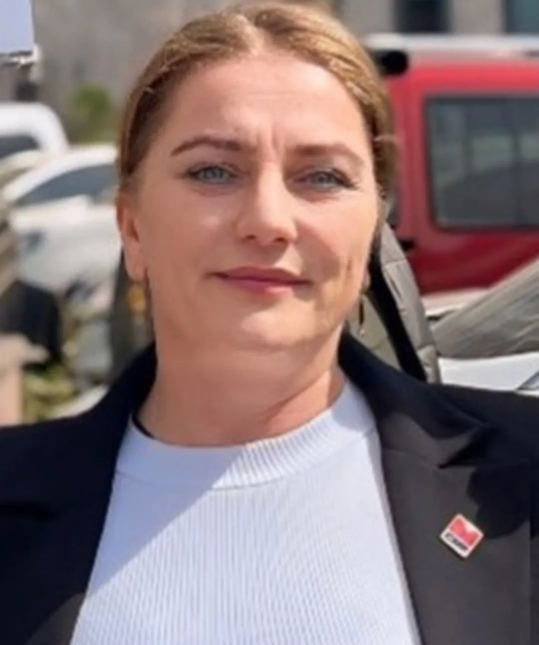 Rize'de Belediye Başkan Yardımcısı Ve Chp İlçe Kadın Kolları Başkanına Silahlı Saldırı! (2)