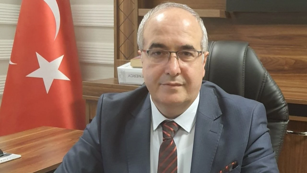 Sosyal Medyanın Gündeminden Düşmeyen Ünal Canbey Kimdir, Ne İş Yapıyor (3)