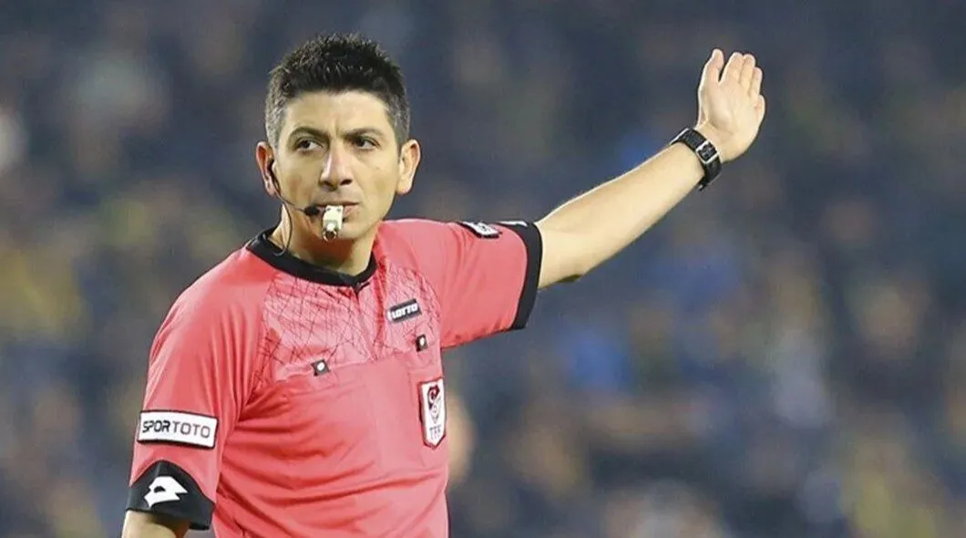 Yaşar Kemal Uğurlu Hakemliği Bıraktı! İşte Veda Kararının Perde Arkası! (4)