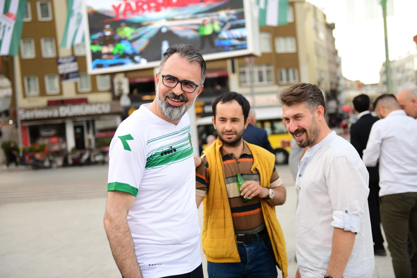 Ferhat Erol Kimdir Ferhat Erol Nereli Ferhat Erol Kaç Yaşında Gencgazete (17)
