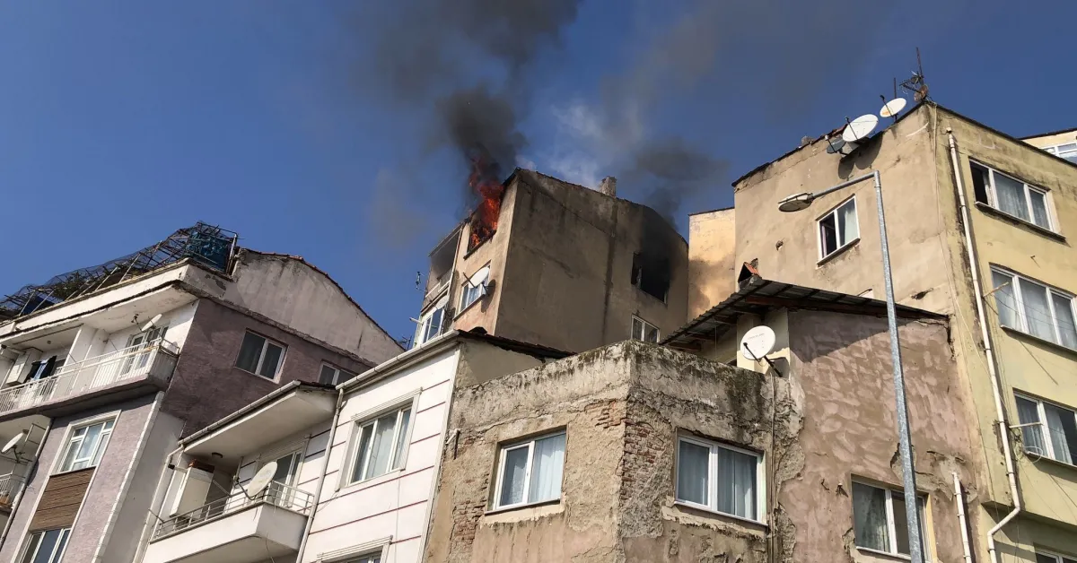 Gemlik Yangın Haberi, Elektrik Kontağı Yangın, Bursa Itfaiye Müdahale (1)