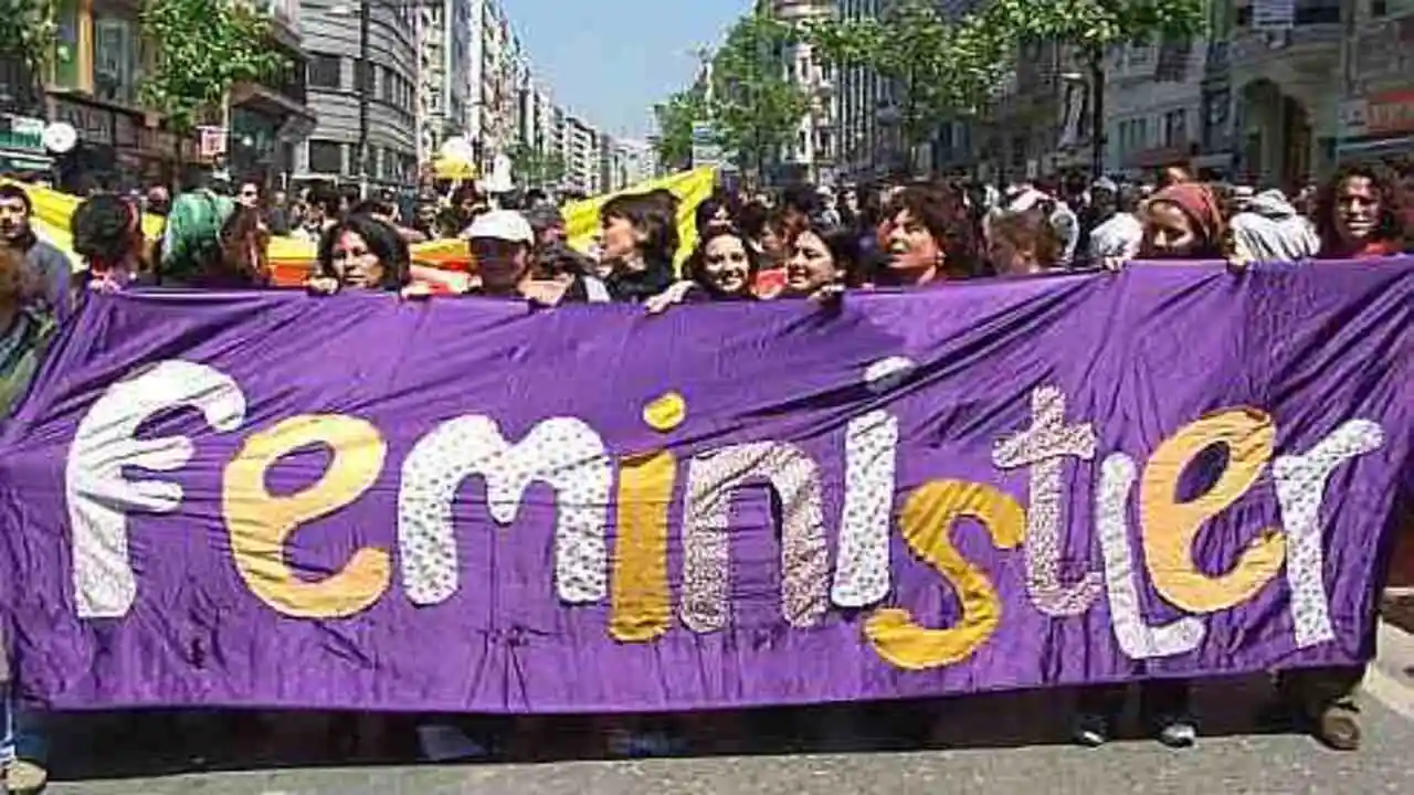 Genç Gazete 8 Mart 10