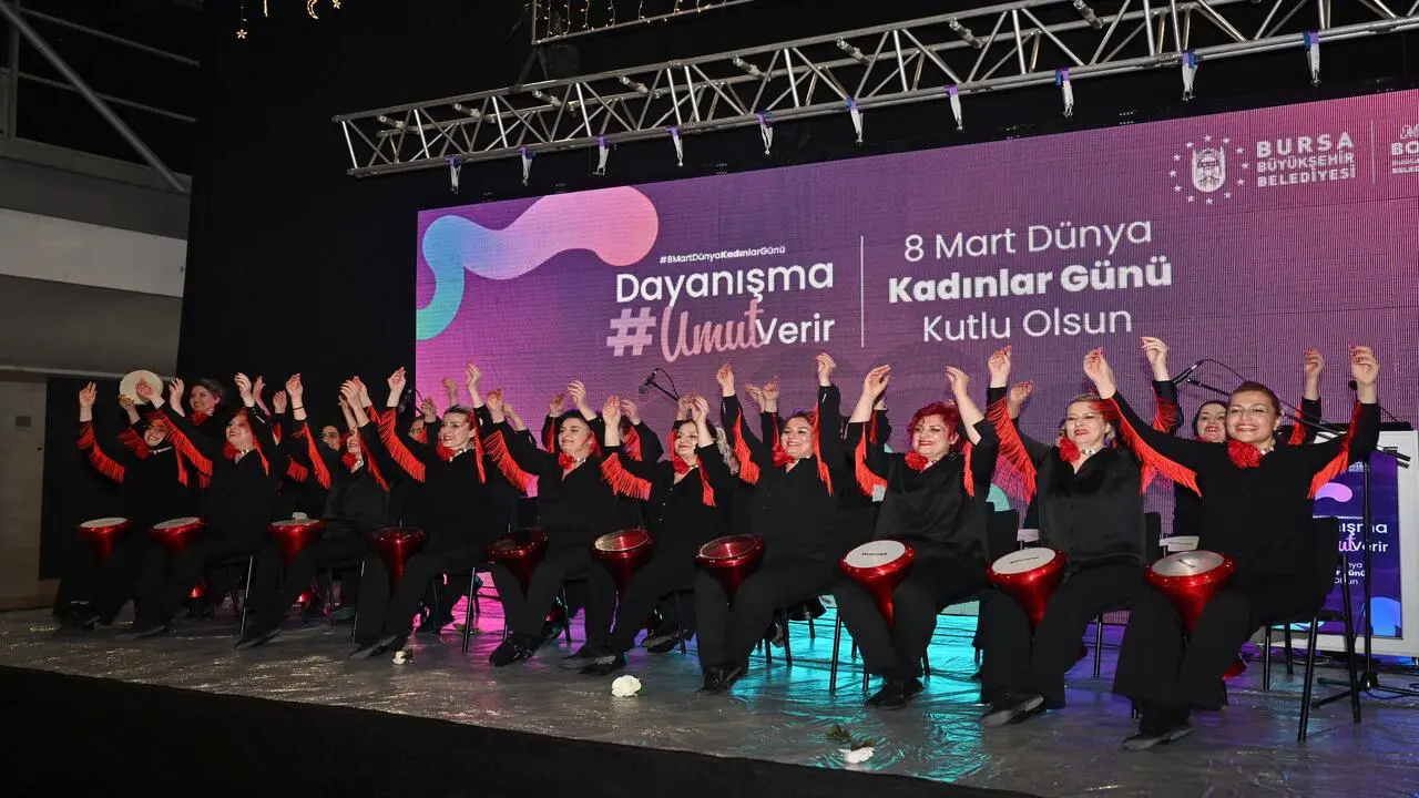 Genç Gazete Bursa Kadınlar 3