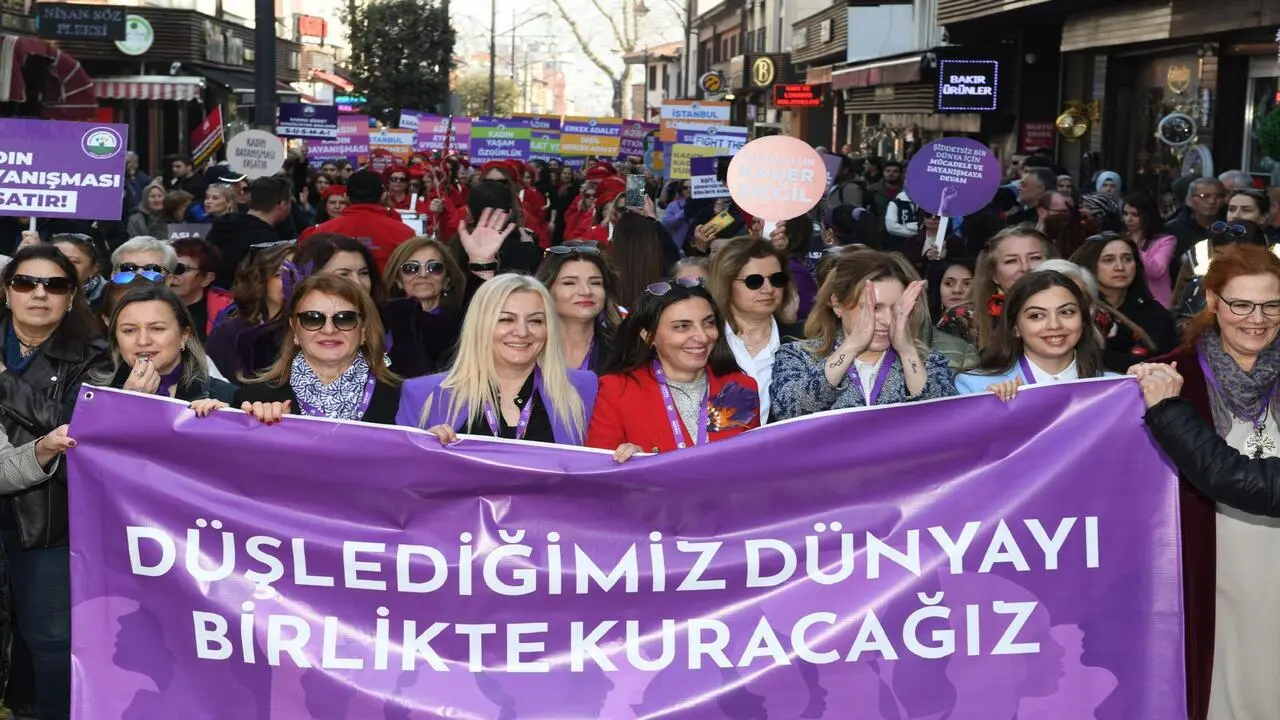 Genç Gazete Kadınalr Günü 3