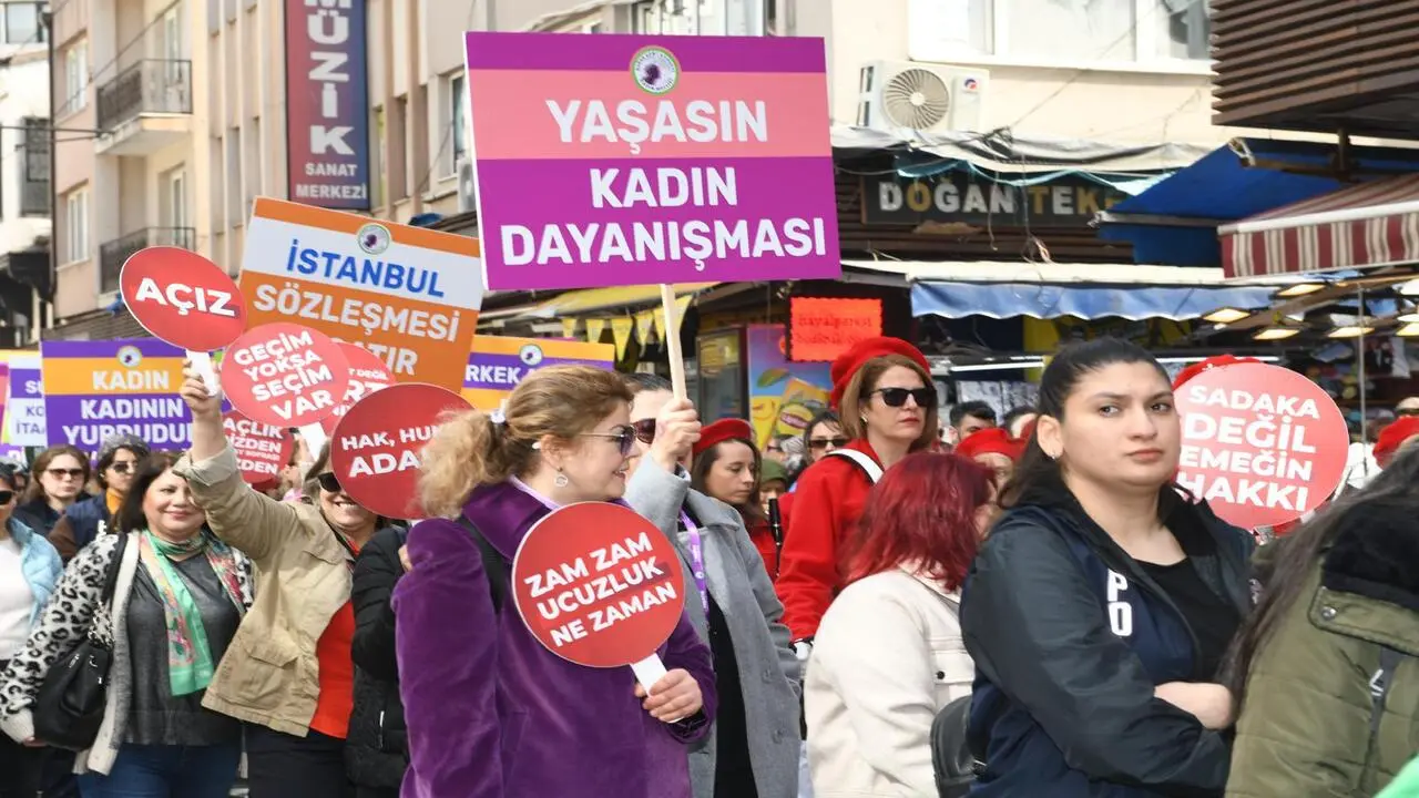 Genç Gazete Kadınlar Günü 1