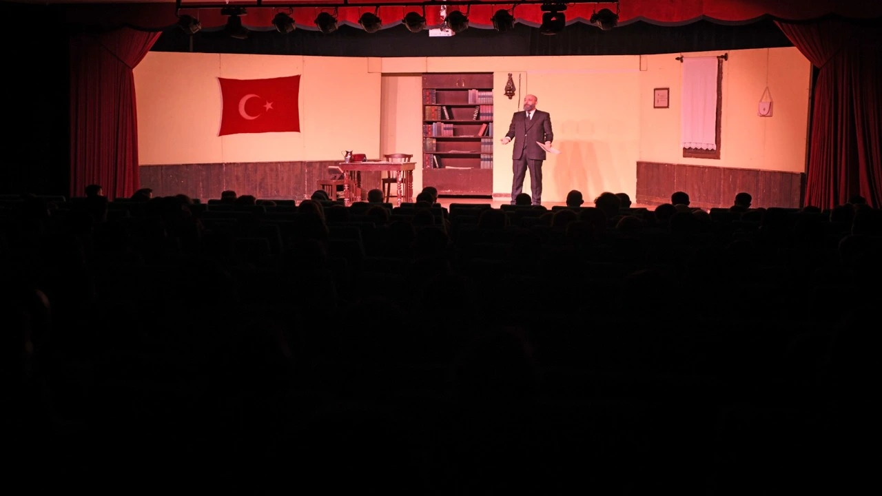 Genç Gazete Mehmet Akif Ersoy 2