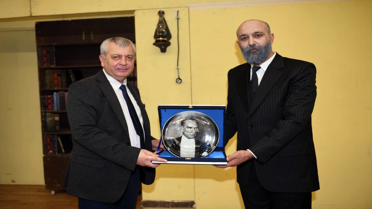 Genç Gazete Mehmet Akif Ersoy