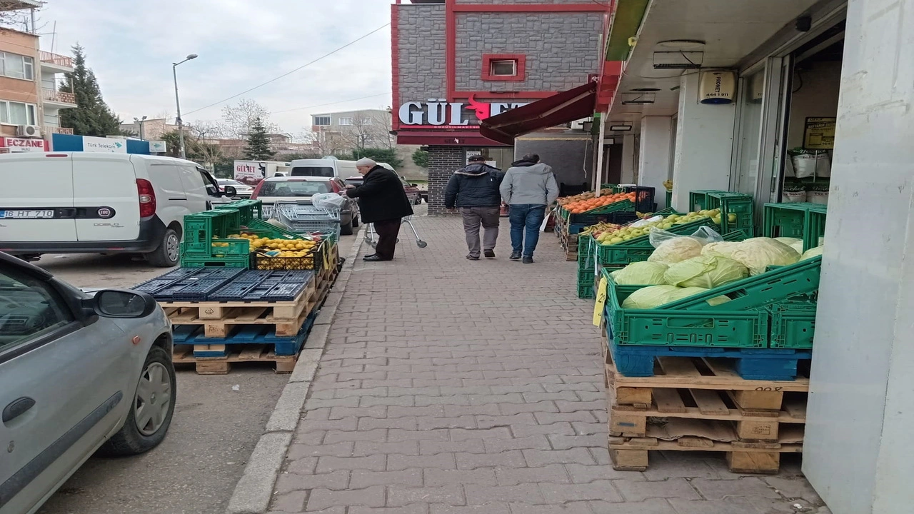 Genç Gazete Zabıta Yaya Yolu 3
