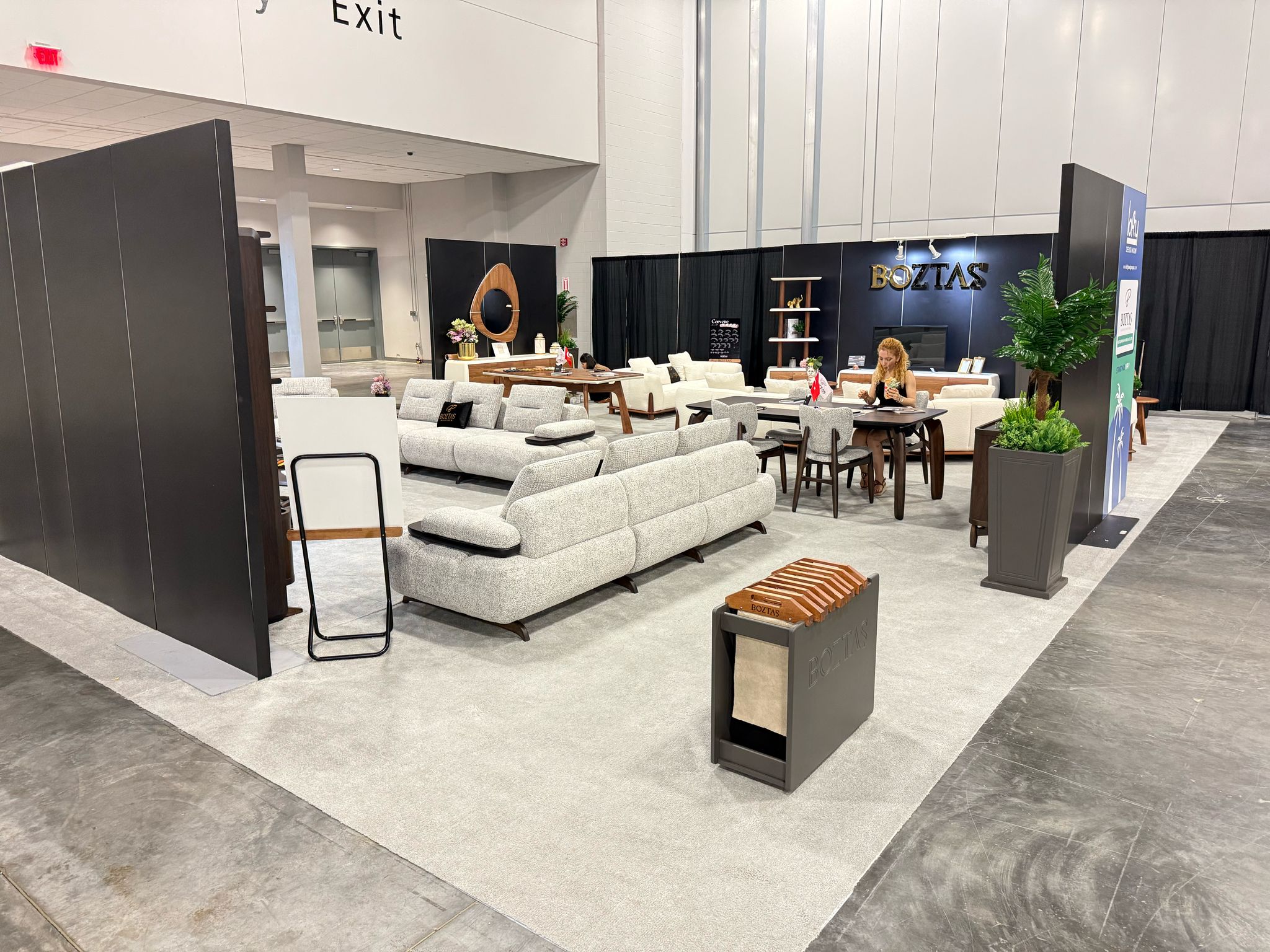 Gencgazete Boztaş Premium, 2025 Miami Lofty Design Expo (4)