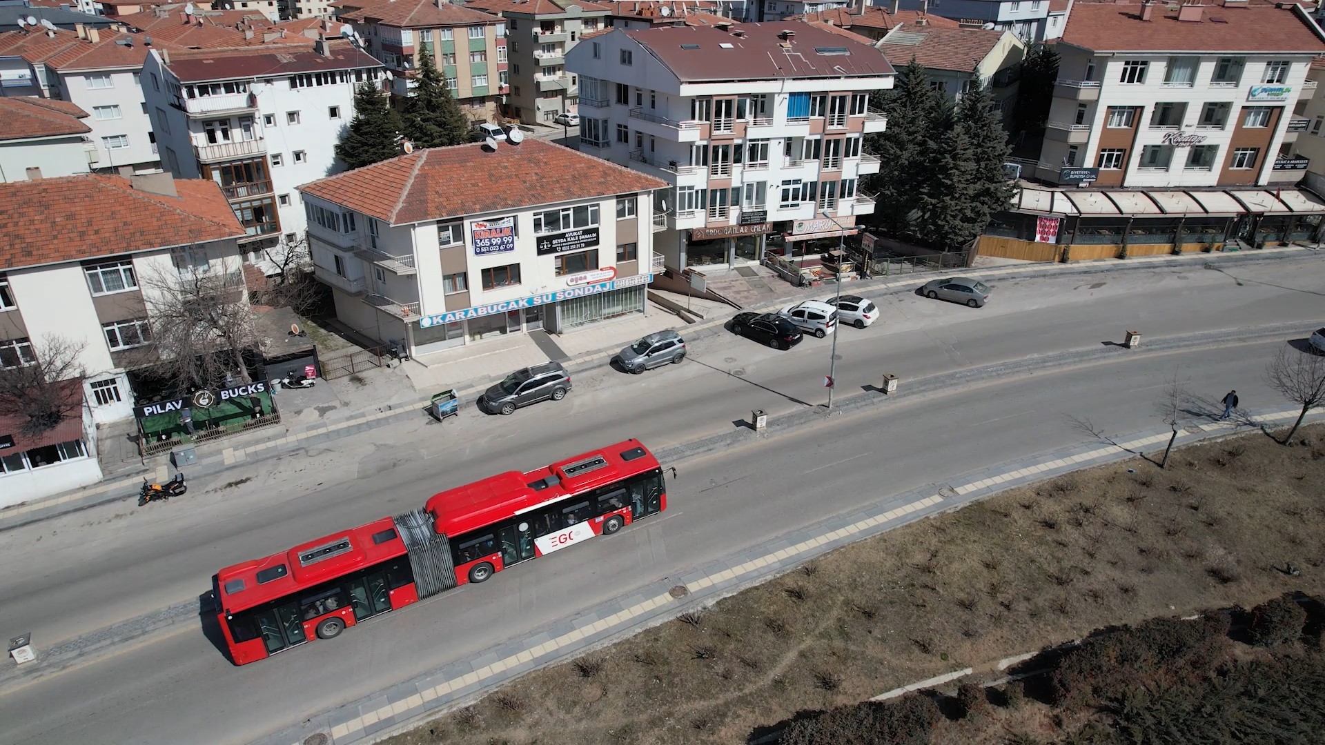 Gencgazete Halk Eğitimde Usta Öğretici Olan Kadın Otobüs Şoförü Oldu (5)