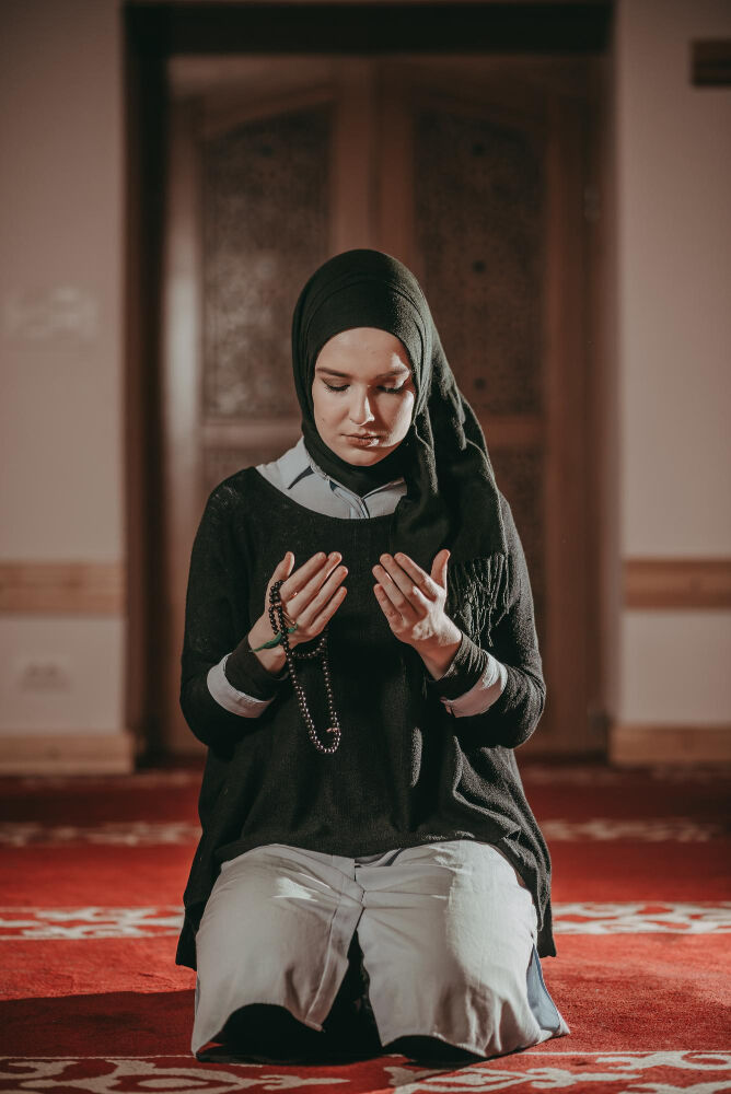 Gencgazete Kadınlar Teravih Namazını Evde Mi Kılmalı Camide Mi Kadın Namaz (3)