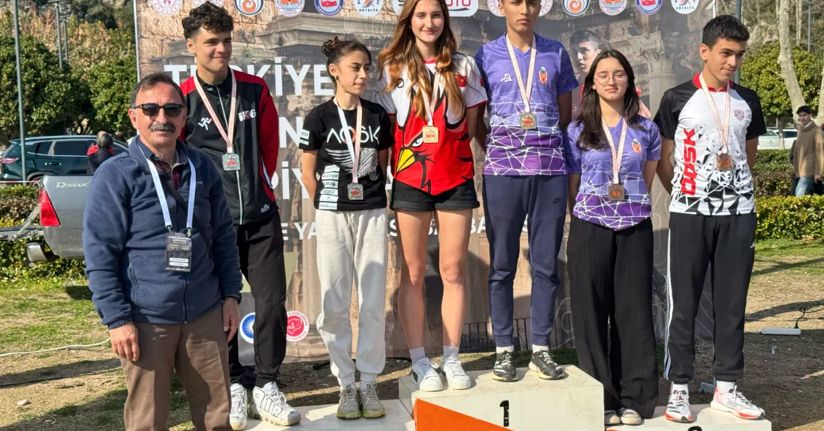 İnegöl Belediyespor, Oryantiring Türkiye Şampiyonası'ndan 8 Madalyayla Döndü (4)