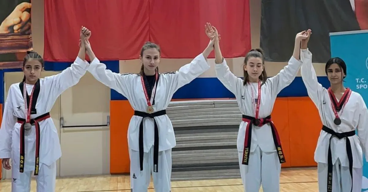 İnegöl Taekwondo Başarıları, Miraç Çağrı Güngör, Saliha Yaman (1)