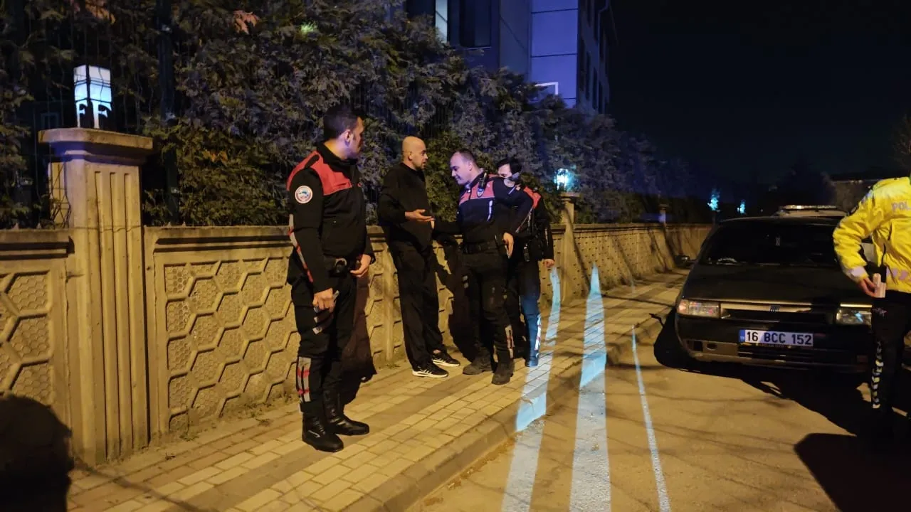 İnegöl’de Hem Alkollü Hem Ehliyetsiz Sürücüye Rekor Ceza! (1)