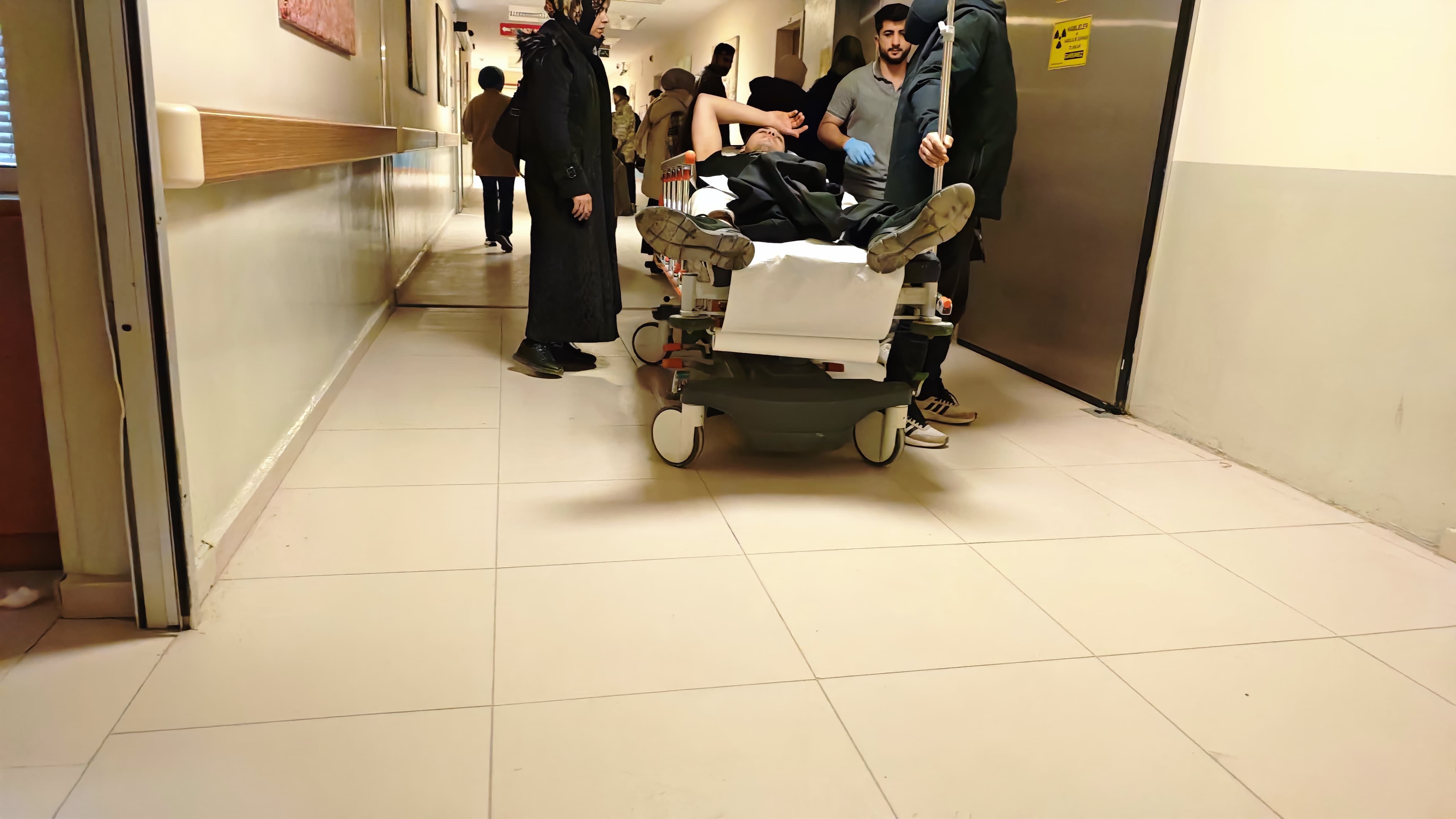 İnegöl’de Otomobil Ile Motosiklet Çarpıştı 1 Yaralı (3)