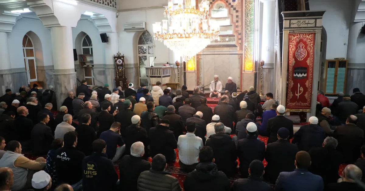 İnegöl’de Teravih Buluşmaları Devam Ediyor! İşte Program Detayları (1)