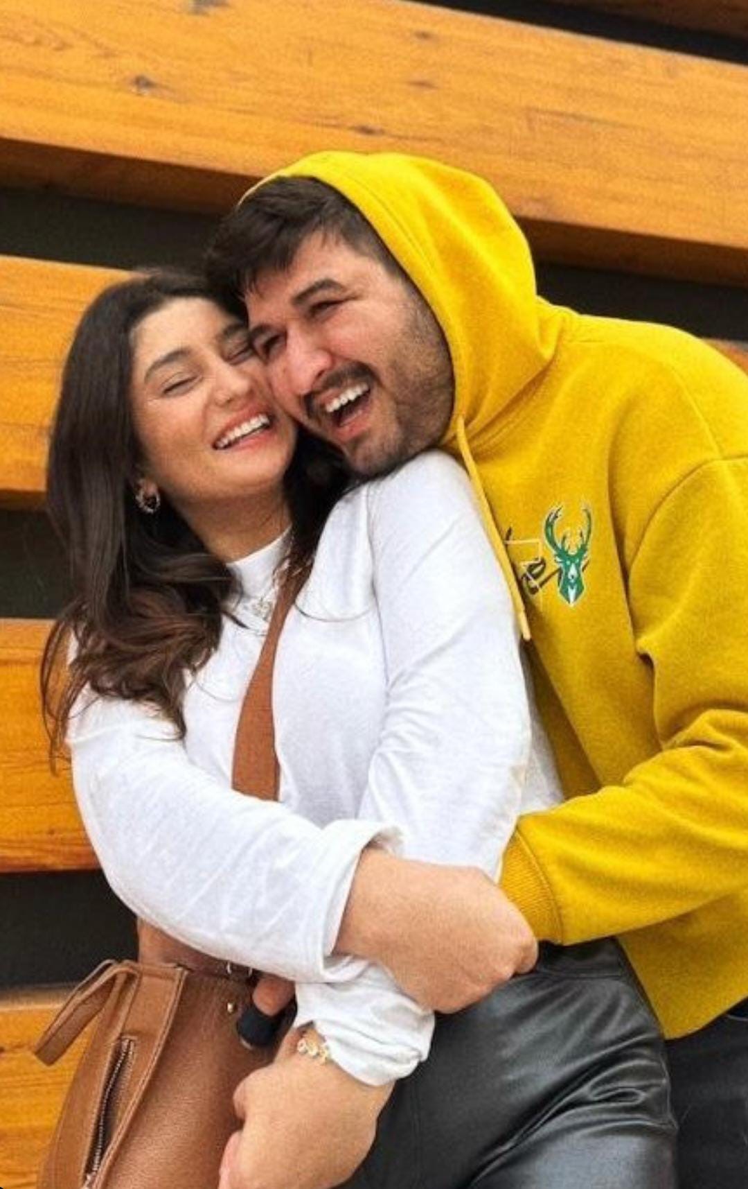Yeni Evlenen Hemşire, Eşi Tarafından Satırla Öldürüldü (5)