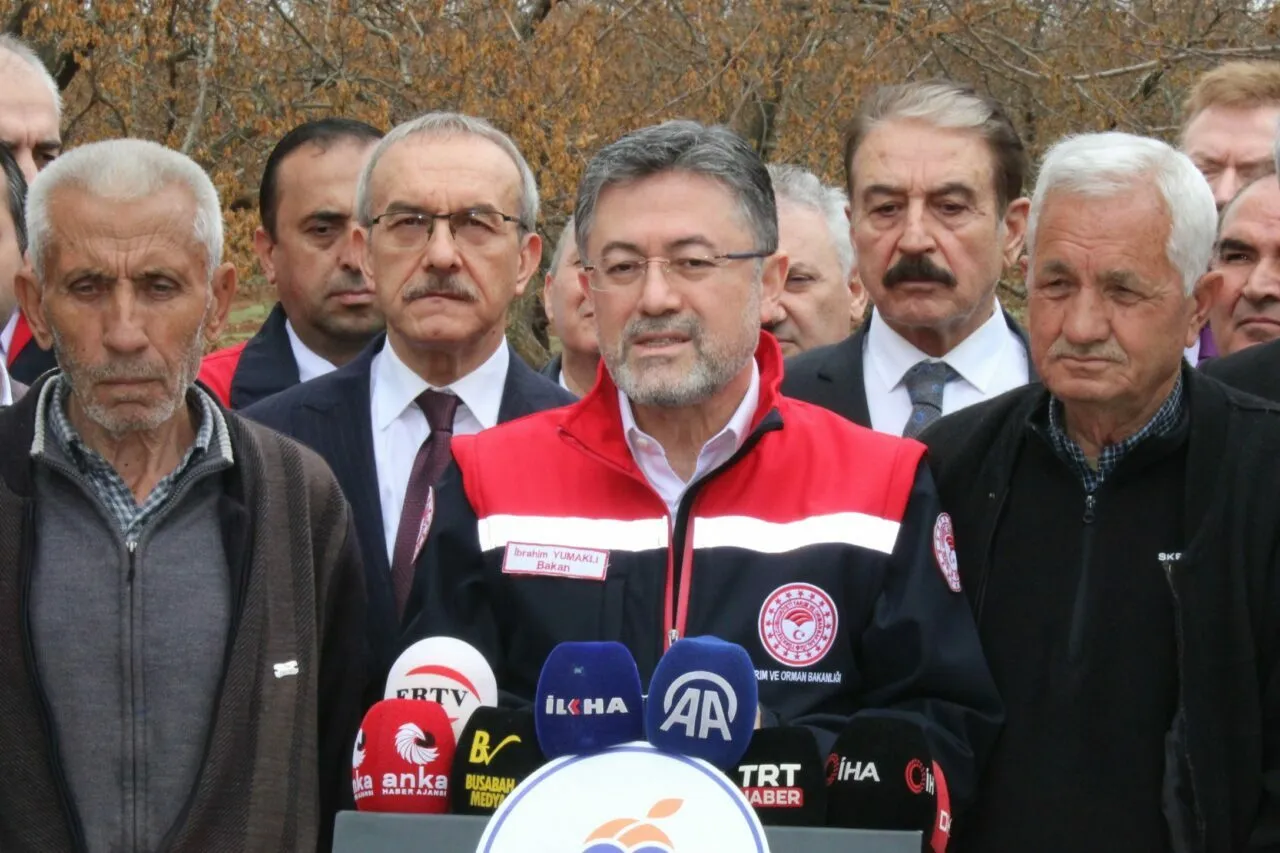 Bakan Yumaklı’dan Zirai Don Açıklaması Sigortasız Çiftçiye De Destek Verilecek (2)